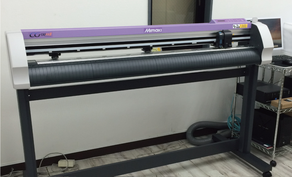 新宿の看板屋アクト企画設備紹介・Mimaki CG-130FXⅡ